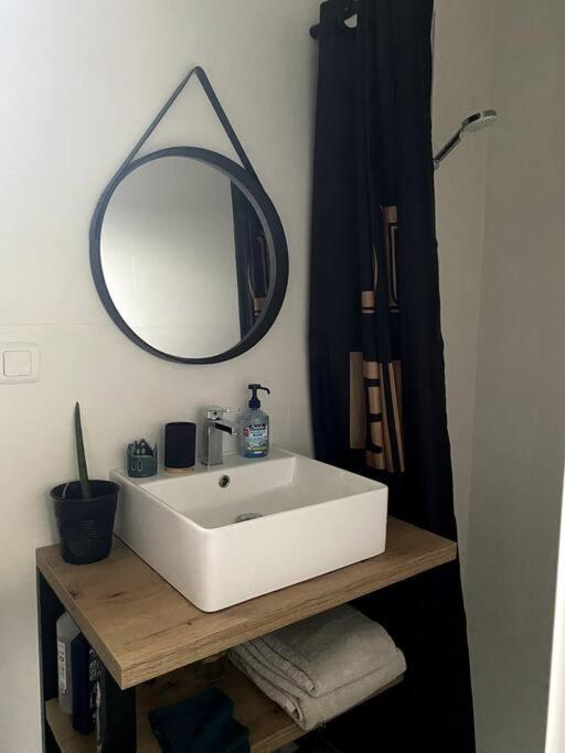 Apartament Pres Des Vignes Crozes-Hermitage Zewnętrze zdjęcie